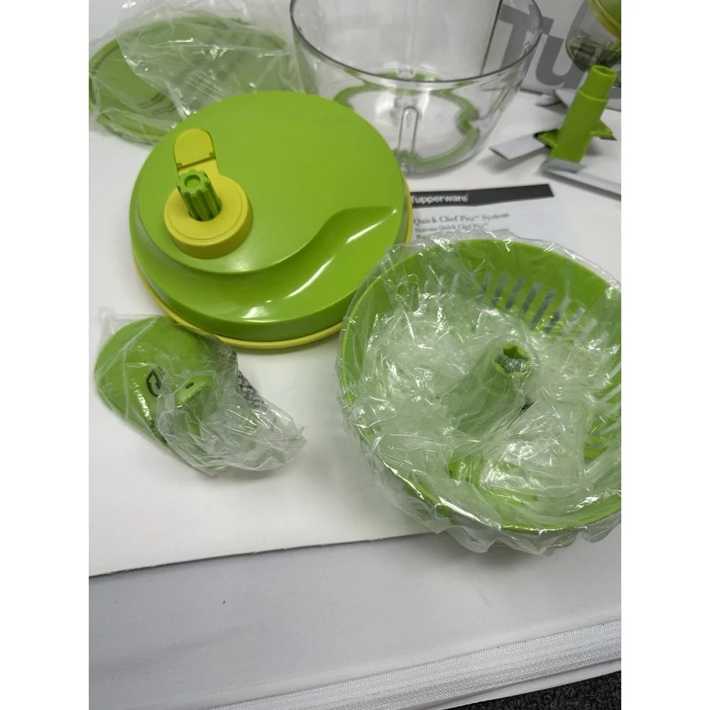 NIB Tupperware Quick Chef Pro System - Food Processor,Salad Spinner, Chop, Green